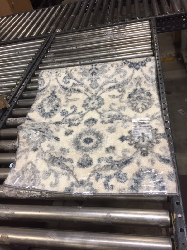 Photo 1 of 6FTX25INCH PATTERN RUG