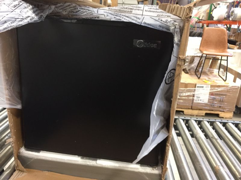 Photo 1 of Midea MRM14A4ABB All Refrigerator, 1.4 Cubic Feet, All Fridge Black
