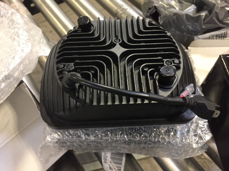Photo 1 of 
2pcs 75w 5x7 Inch Led Headlights 7x6 Rectangular High Low Beam Headlamp Replacement H6054 6052 6054 H5054
