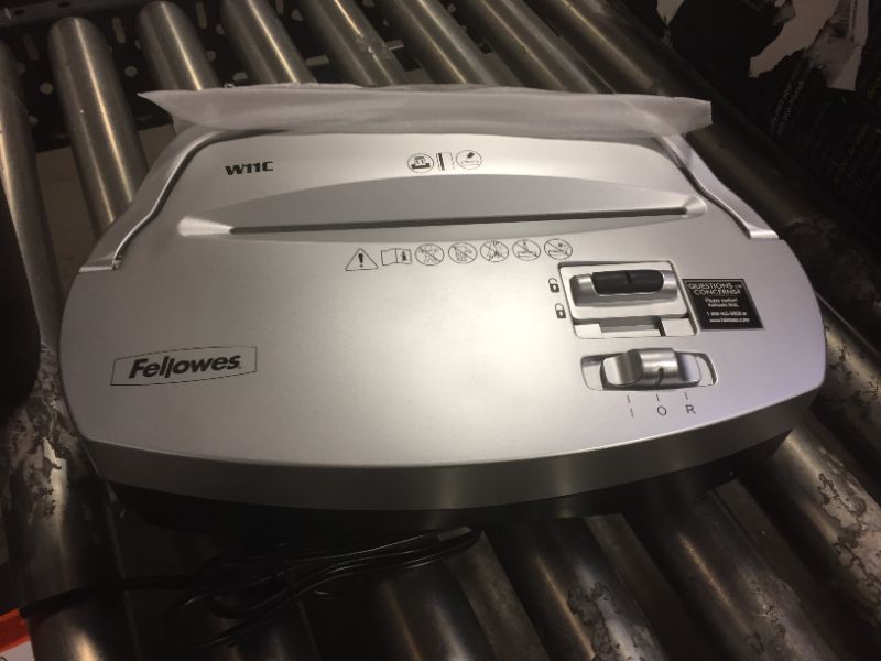 Photo 3 of Fellowes Powershred W-11C - shredder