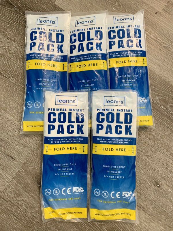 Photo 1 of 24 Packs Perineal Instant Cold Packs POSTPARTUM Leonn's Cold Pack Bundle 24
