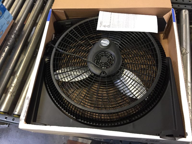 Photo 4 of 20 in. 3-Speed Air Circulator Floor Fan
