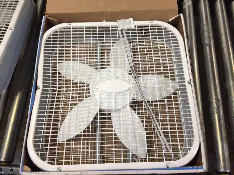 Photo 5 of 20 in. 3 Speed White Box Fan with Save-Smart Technology for Energy Efficiency