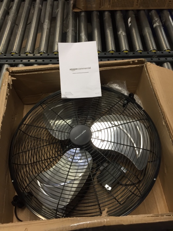 Photo 3 of AmazonCommercial 18-Inch High Velocity Industrial Fan
