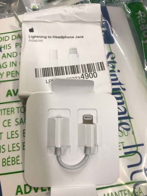 Photo 2 of Apple Lightning to 3.5 mm Headphone Jack Adapter
