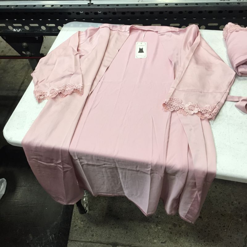 Photo 2 of 5 PC PINK SILKY PAJAMA SET WOMENS SIZE MEDIUM