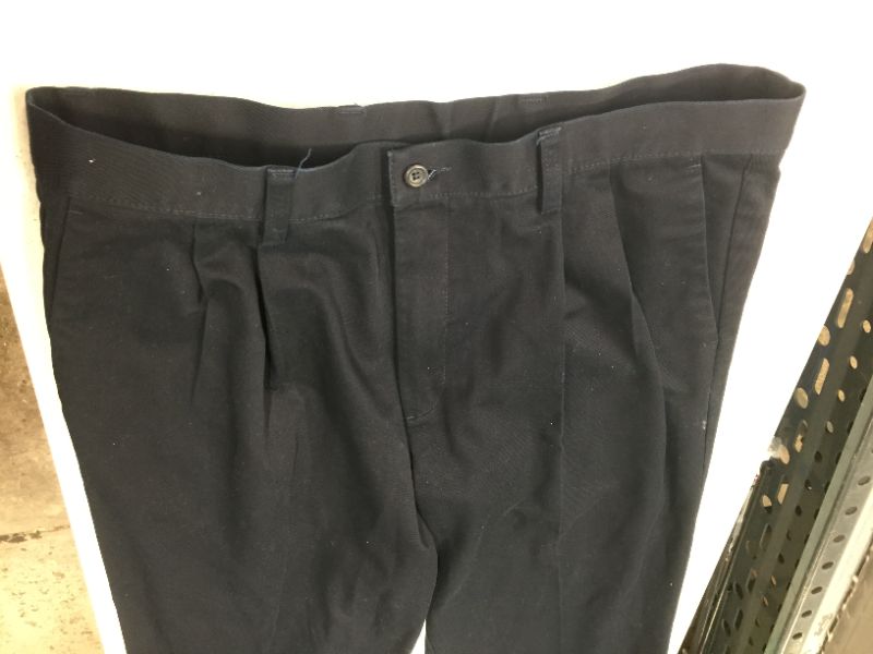 Photo 2 of Dockers individual fit 36w x 32w mens pants