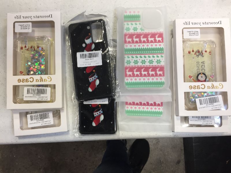 Photo 1 of Christmas holiday phone case bundle