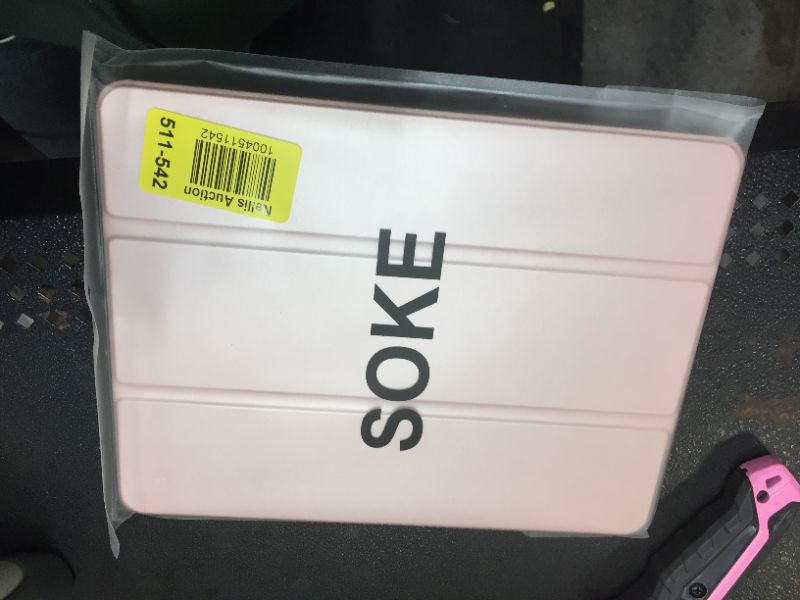 Photo 2 of Soke iPad Case Pro 11in 2020 with Pencil Holder