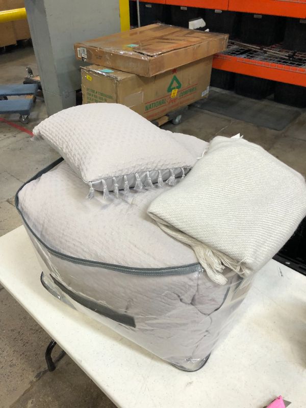 Photo 3 of 5pc Hollins Solid Comforter Set - Threshold™