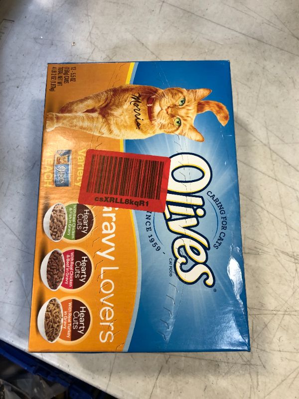 Photo 2 of 9Lives Variety Pack Favorites Wet Cat Food, 5.5 Ounce Cans