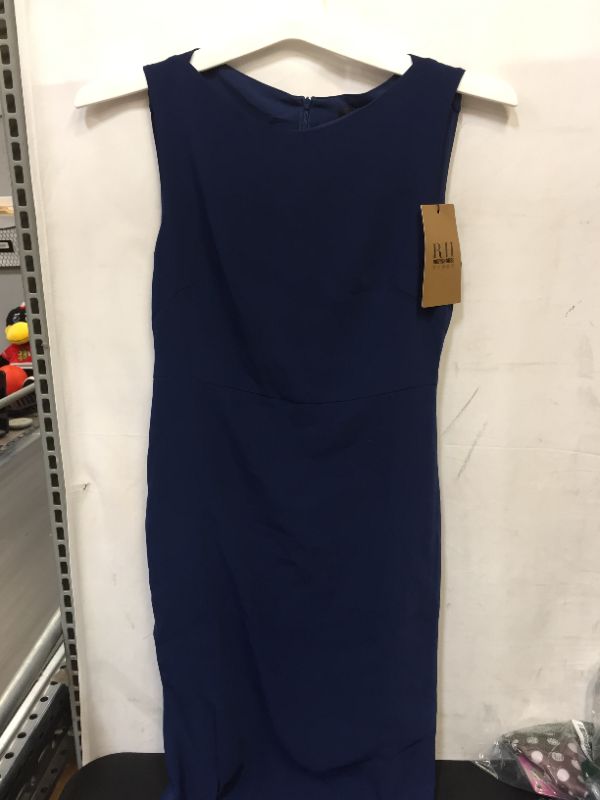 Photo 4 of ROEYSHOUSE WOMENS LONG DEEP BLUE DRESS
SIZE MEDIUM