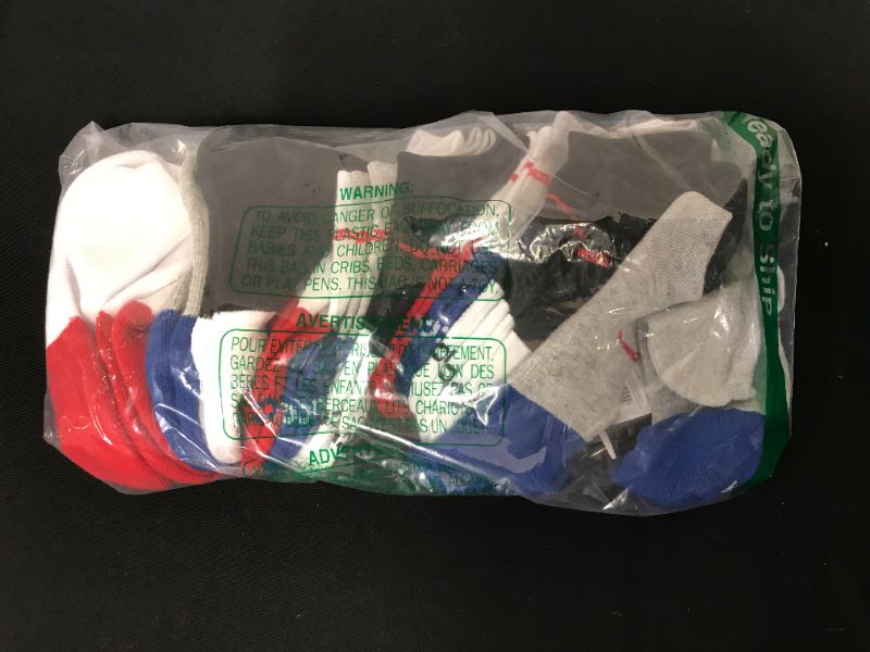 Photo 1 of KIDS PACK OF SOCKS 