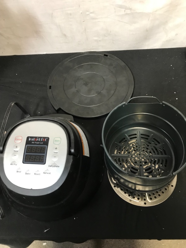 Photo 4 of Instant Pot 6 Quart Air Fryer Lid