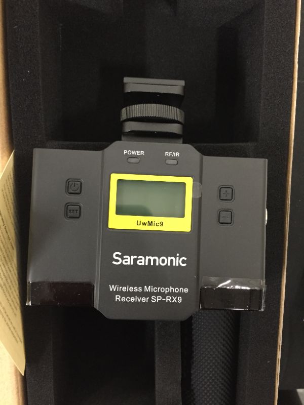 Photo 5 of Saramonic UwMic9 Dual-channel UHF Wireless Microphone Receiver SP-RX9 with Mixer Mount Handle Rig Compatible with iPhone Android Smartphone Podcast Vlog Facebook Youtube Video Recording Size: SP-RX9 
 