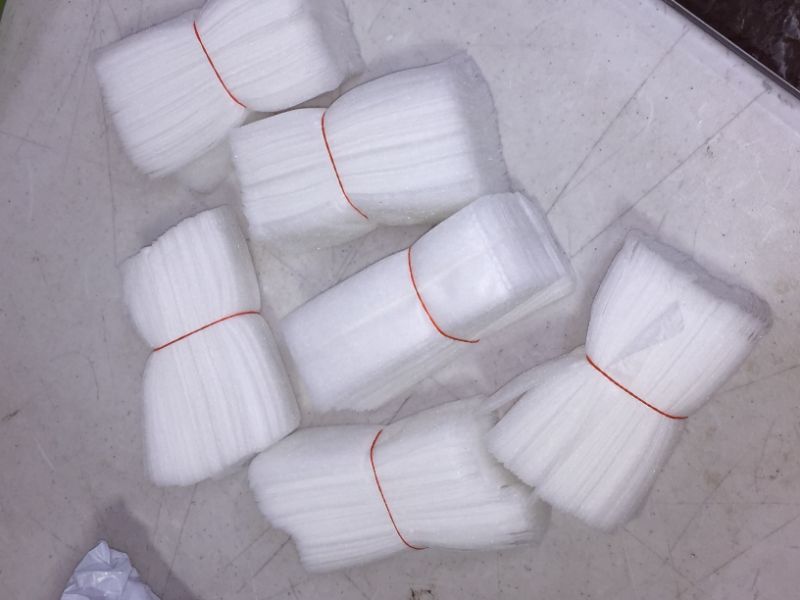 Photo 1 of 600 PCS Biodegradable Seed Nursery Bags, Non-Woven Plants Grow Bags, Vegetables Fabric Seedling Pots Plants Pouch, Home Garden Supply 8x10cm/3.15”x 3.93”