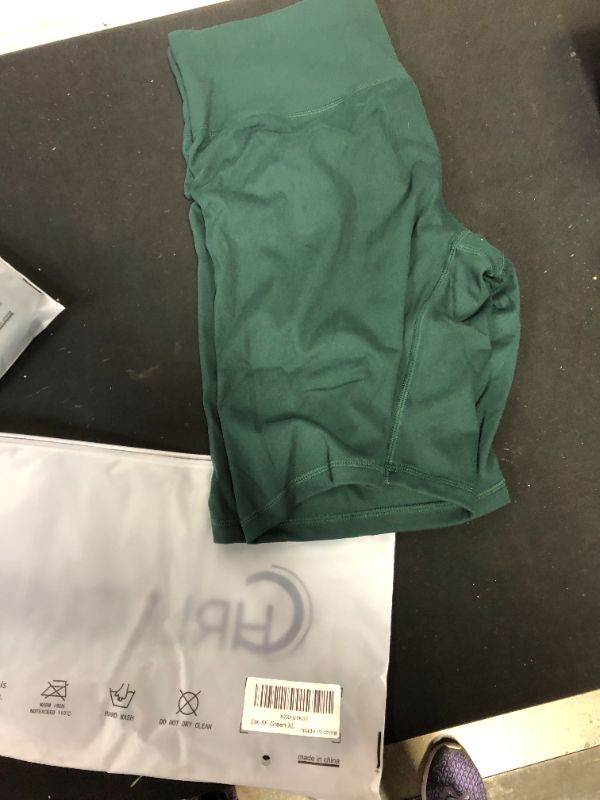 Photo 1 of GREEN XL SHORTS