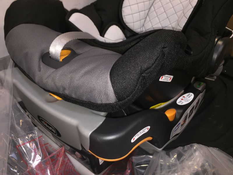 Photo 4 of Chicco KeyFit 30 Infant Car Seat, Orion