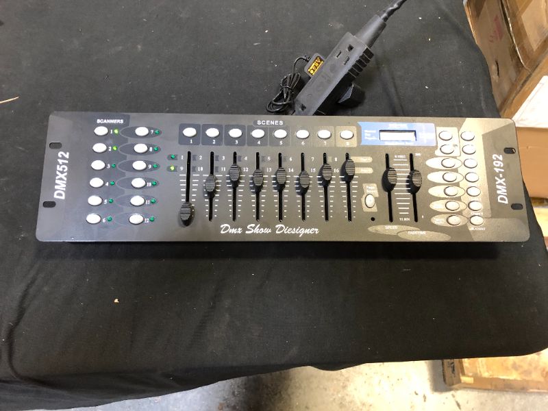 Photo 1 of 192DMX CONTROLLER-DMX 152