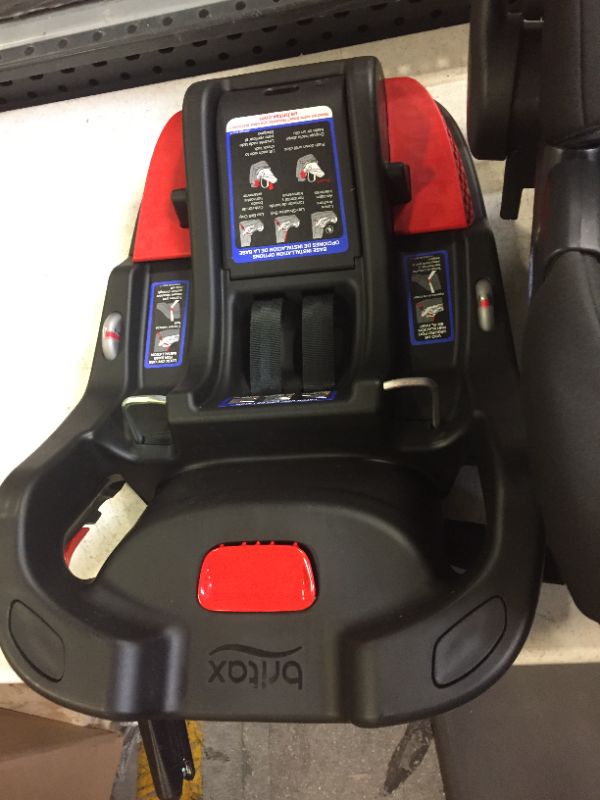 Photo 1 of Britax Infant Car Seat, ---dirty and scratched
