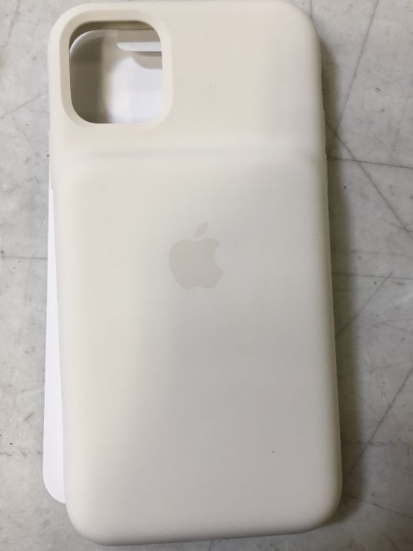 Photo 1 of Apple Smart Battery Case with Wireless Charging (for iPhone 11) - White 
