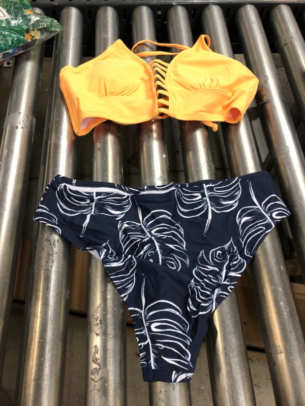 Photo 1 of CUPSHE 2 PIECE BIKINI MEDIUM