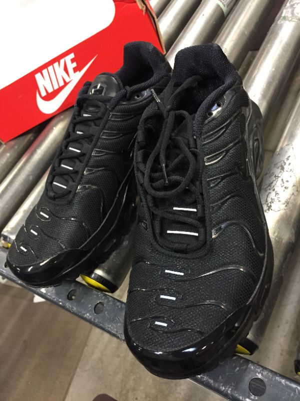 Photo 2 of generic Nike Air Max Plus GS Running Trainers Cd0609 Sneakers Shoes 7big kid