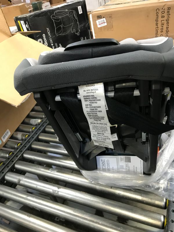 Photo 4 of Graco - Extend2Fit Convertible Car Seat, Spire