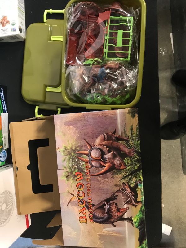 Photo 1 of Dinosaur toy set