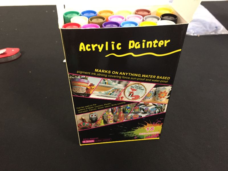 Photo 1 of 2 pack of Acrylic painting markers 18pcs each pack 36 total