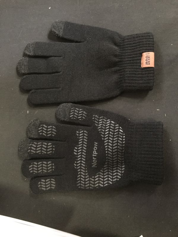 Photo 1 of 5 pack of winter gripped gloves