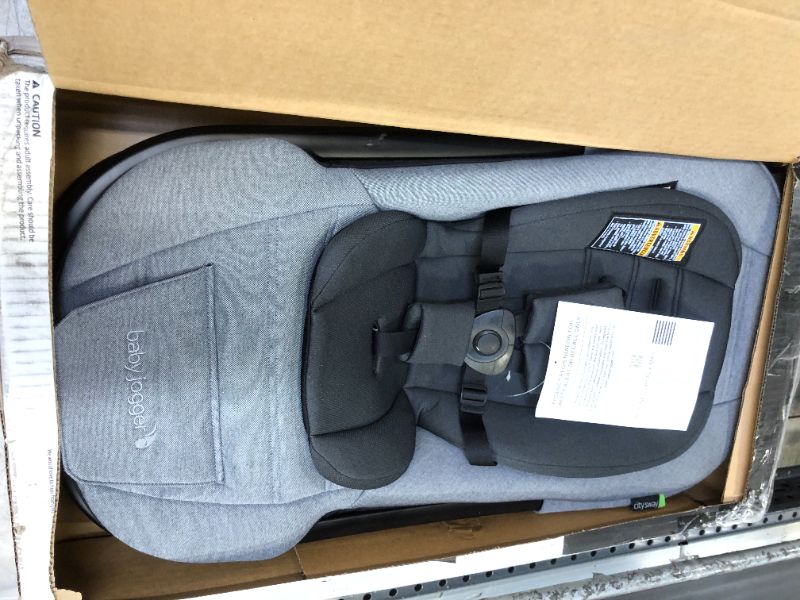 Photo 2 of Baby Jogger City Sway Rocker