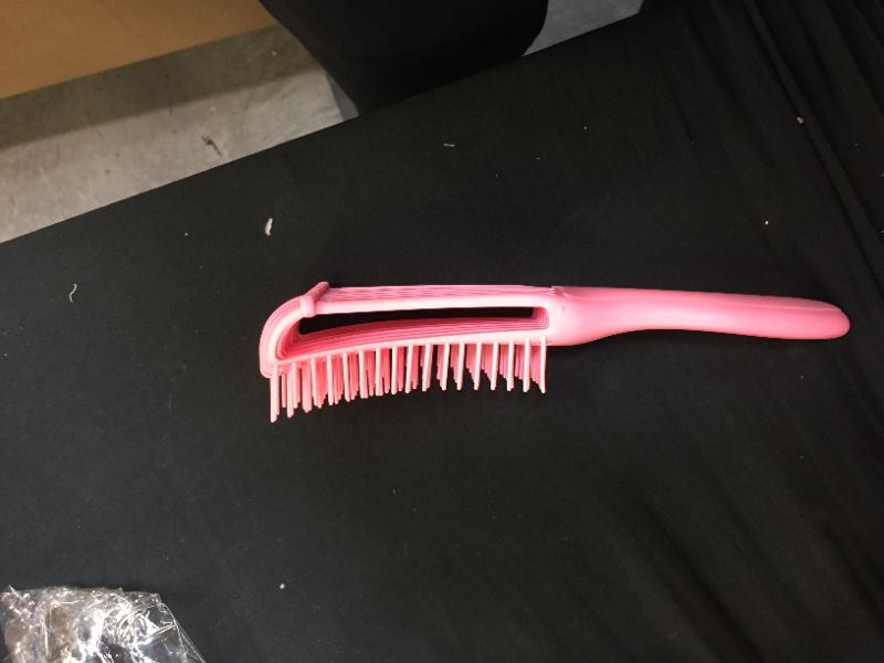 Photo 1 of 2 Pk pink hairbrushes 