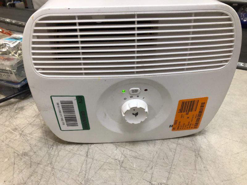 Photo 1 of air purifier 