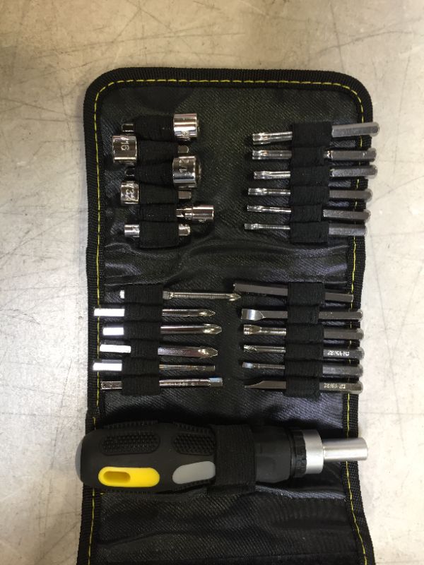 Photo 1 of 26 piece screw driver set 