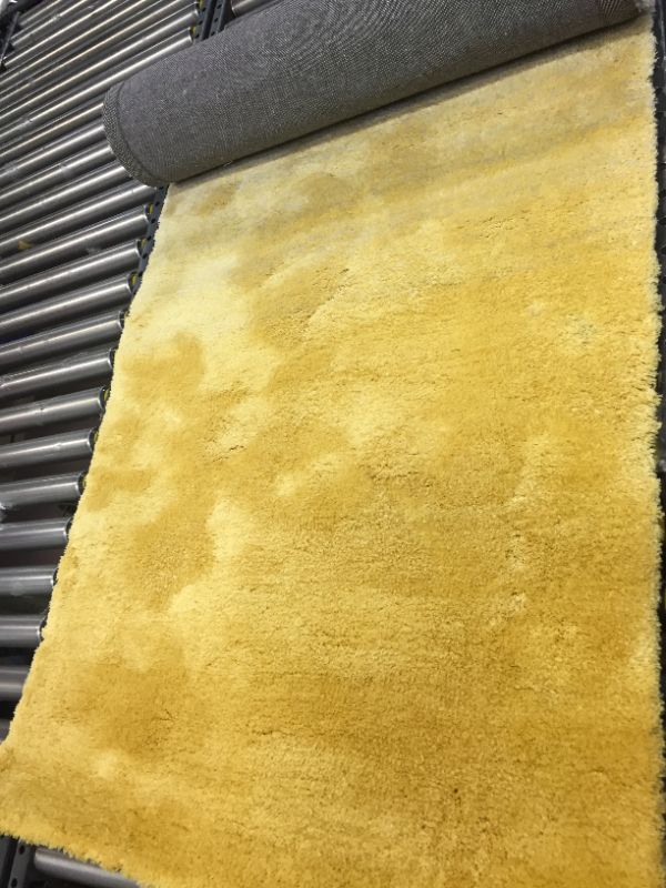 Photo 1 of 2'6" X 8 YELLOISH RUNNER RUG 