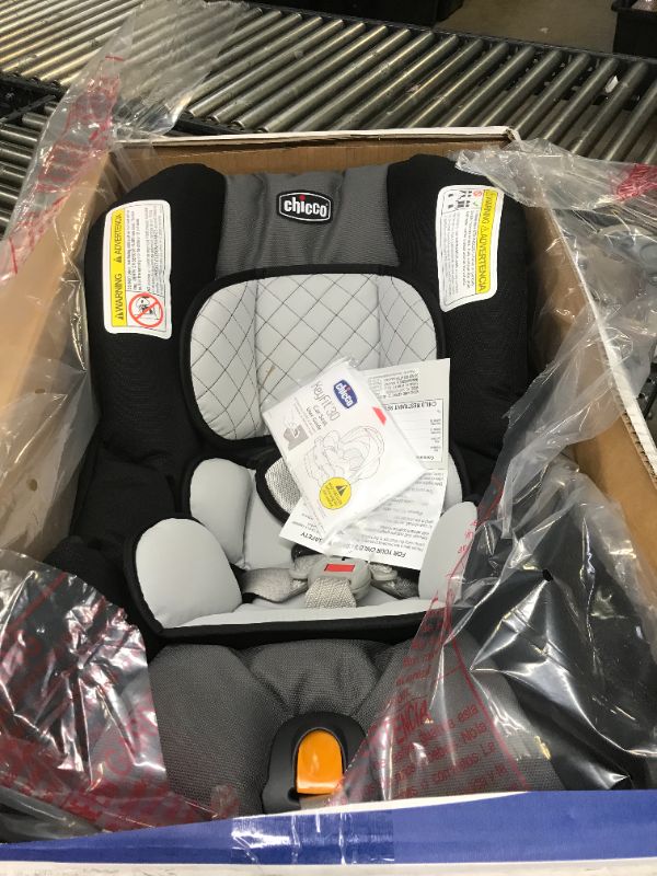 Photo 2 of Chicco KeyFit 30 Infant Car Seat, Orion