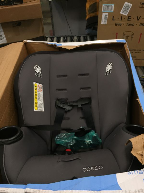 Photo 2 of Cosco Apt 50 Convertible Car Seat (Black Arrows)