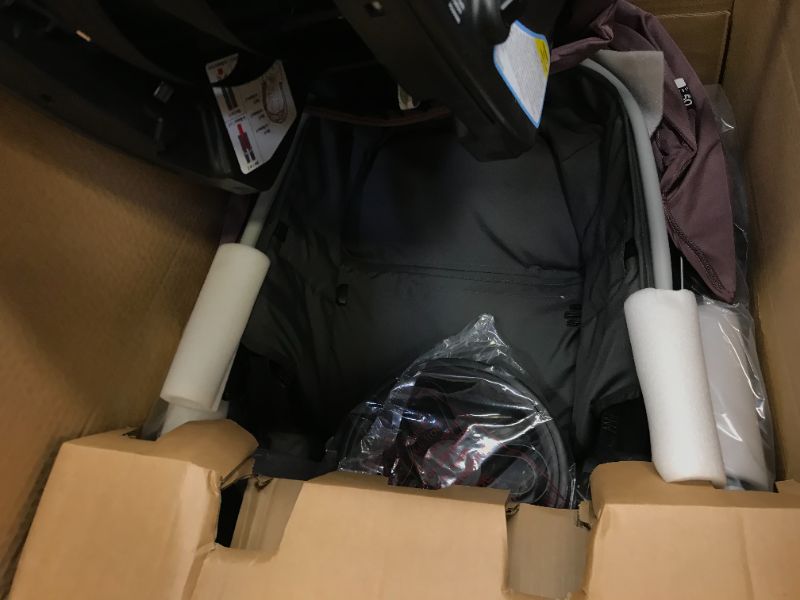 Photo 1 of Graco Modes Nest Travel System with SnugRide Infant Car Seat - Norah