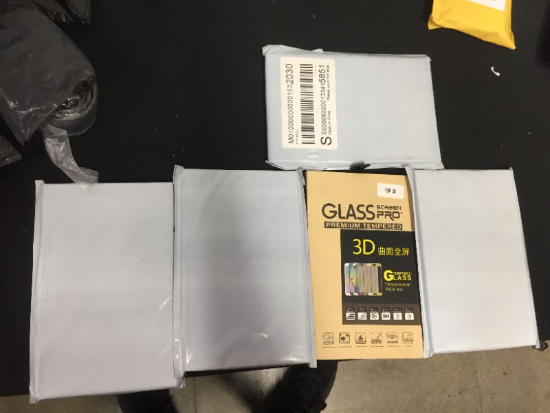 Photo 1 of 5 pack of glass screen protectors for android phones