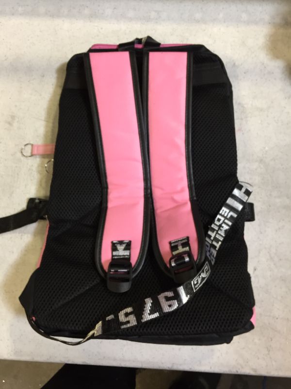 Photo 2 of backpack color black and pink 