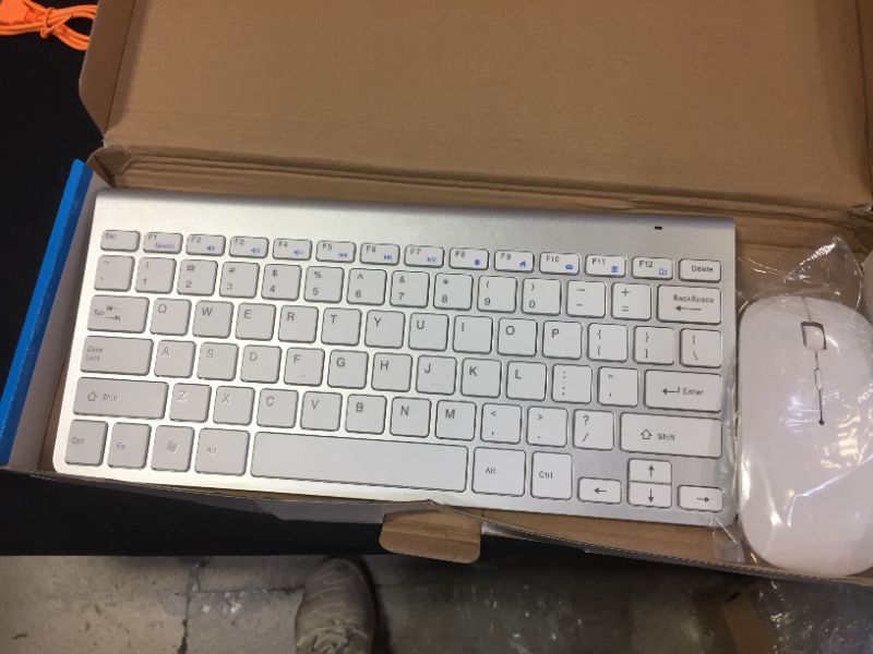 Photo 1 of multimedie keyboard with mouse unable to test 