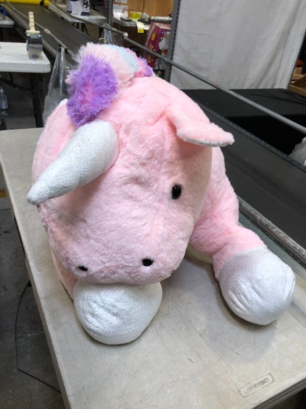Photo 1 of a pink unicorn 