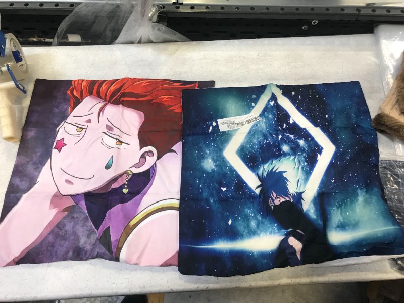 Photo 1 of 2 pillow cases 