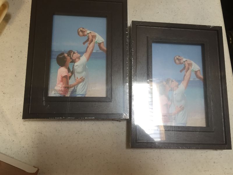 Photo 2 of 2PACK--INBURIT 4X6INCH-- WOODEN PICTURE FRAMES SET