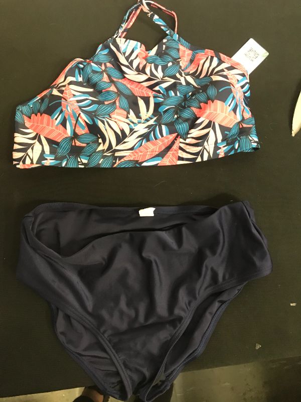 Photo 1 of 2 PIECE WOMENS SWIM SUIT MEDIUM 