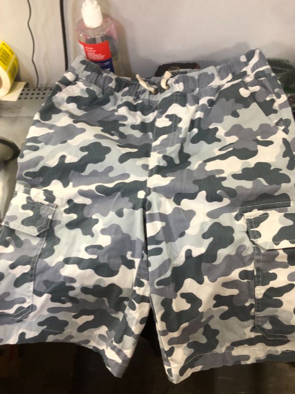 Photo 2 of Generic XXL Shorts 2 pack