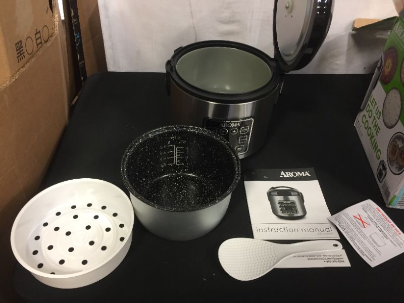 Photo 2 of Aroma Housewares 8-Cup (cooked)/ 2 Quart Digital Cool-Touch Rice Cooker & Food Steamer
