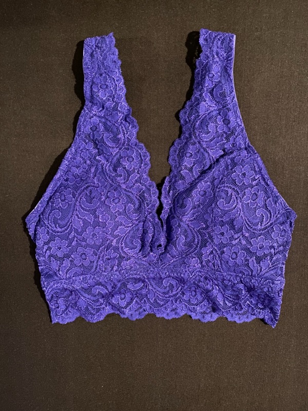 Photo 1 of Smart & Sexy Women's Signature Lace Deep V Bralette (Small-Indigo)