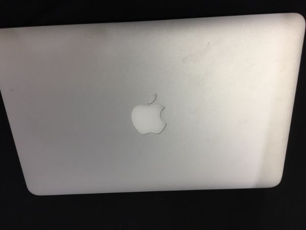 Photo 3 of MACBOOK AIR MODEL A1465 (MISSING CHARGER, MINOR SCARTCHES ON ITEM)